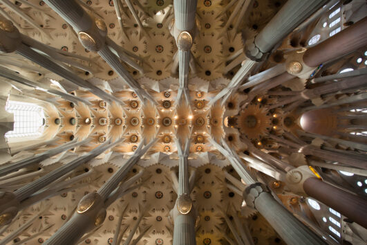 TOUR TO THE SAGRADA FAMILIA, THE GAUDÍ WONDER